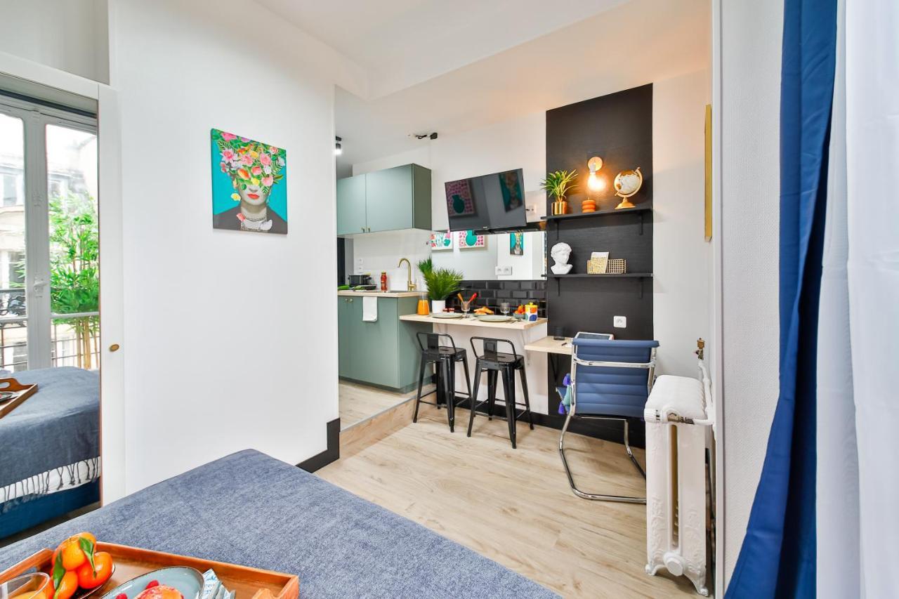 Ws Tour Eiffel - Laos Appartement Parijs Buitenkant foto